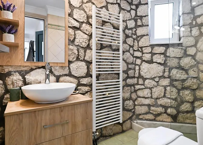 Ninemia Homes 2 By Imagine *
