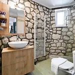 Ninemia Homes 2 *
