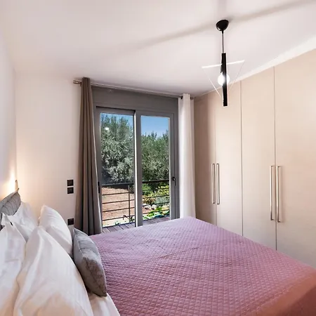 Ninemia Homes 2 Apartmán