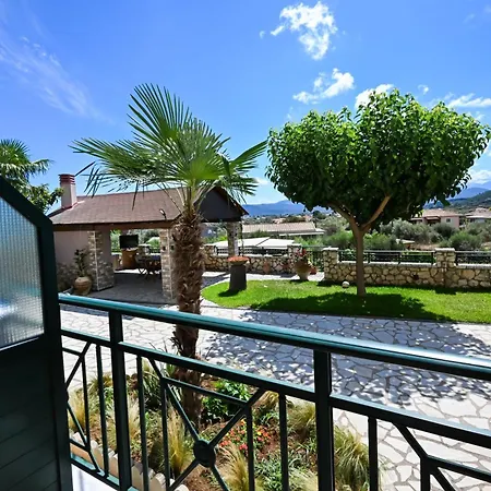 Ninemia Homes 2 Apartmán